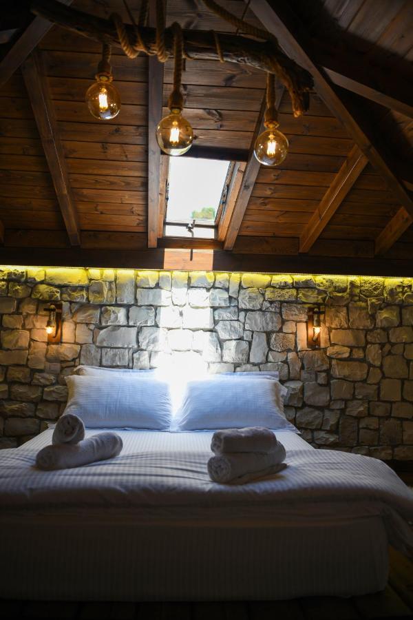 Anhel Hotel Berat Exterior photo