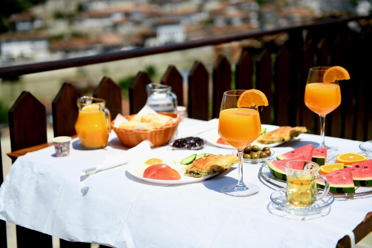 Anhel Hotel Berat Exterior photo